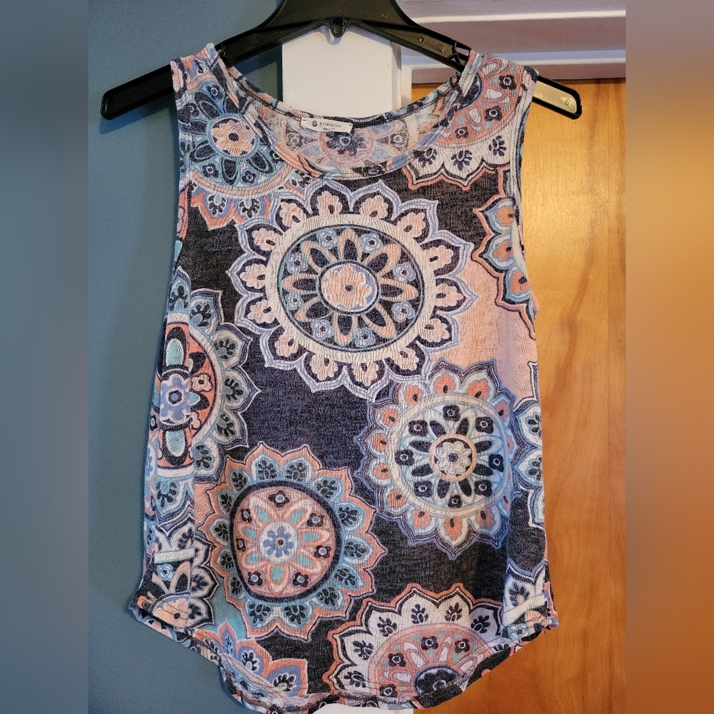 Womens tank top